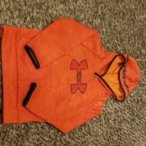 Under Armour light weight sweatshirt